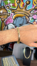 Cargar imagen en el visor de la galería, Pulsera Edge 8mm Oro 10k
