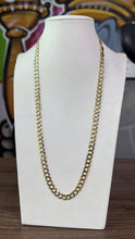 Cargar imagen en el visor de la galería, Cadena Martillada 7mm Oro 10k
