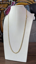 Cargar imagen en el visor de la galería, Cadena Martillada 5mm Oro 10k Sólida
