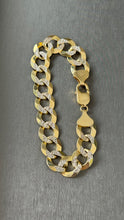 Cargar imagen en el visor de la galería, Pulsera Martillada 1.3cm Solida Oro 10k
