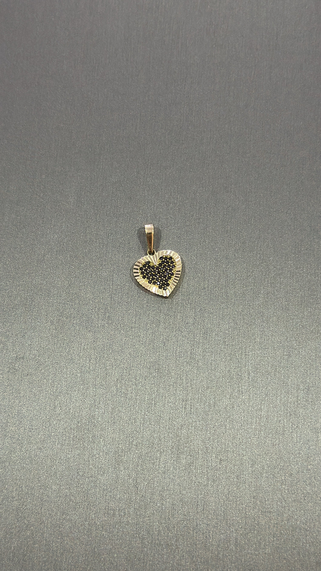 Dije Corazon De Mujer Oro 10k