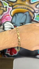 Cargar imagen en el visor de la galería, Pulsera Cartier 7mm Oro 10k
