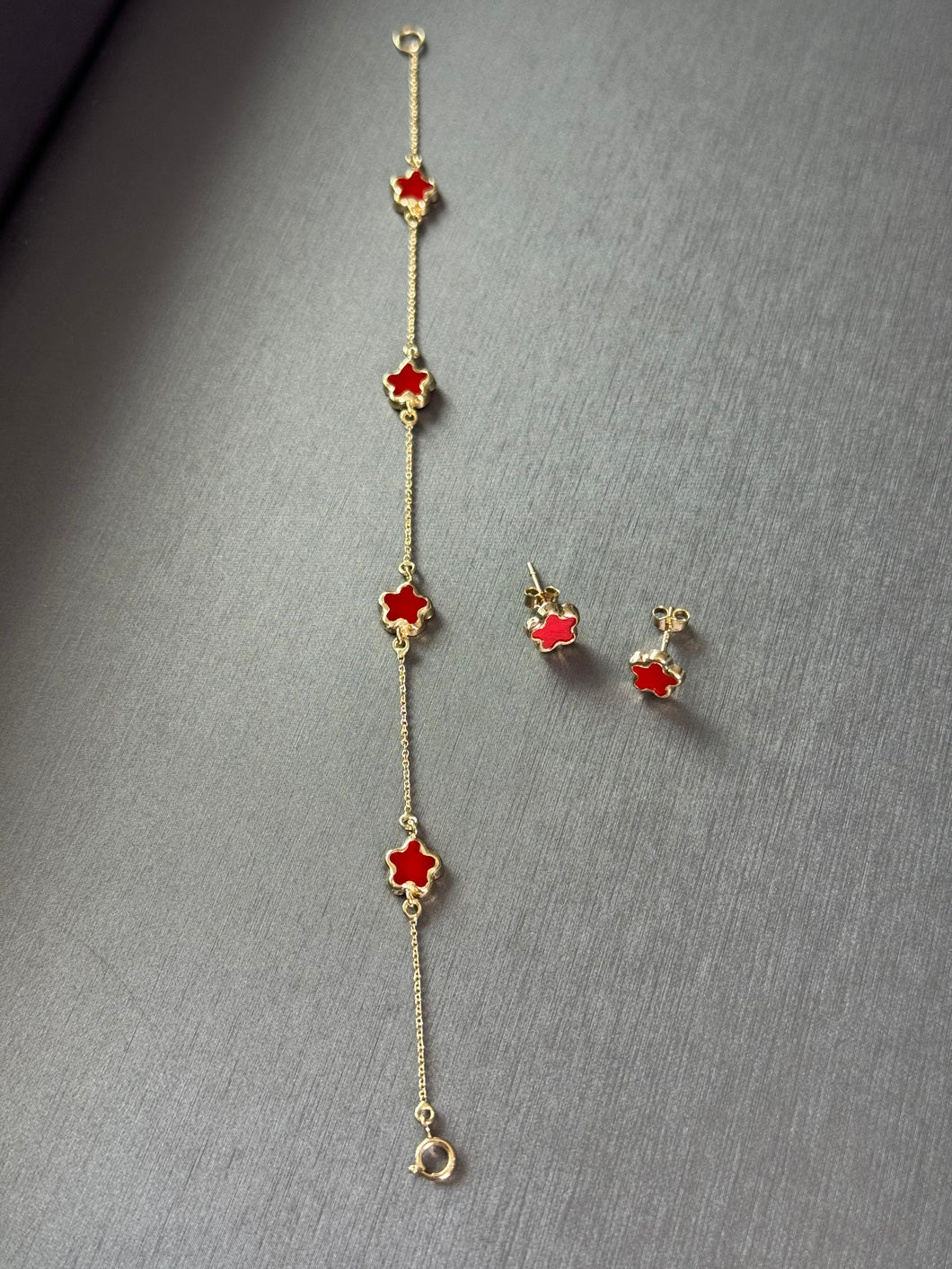 Juego Pulsera y Aretes VC Rojo De Mujer Oro 10k