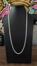 Cargar imagen en el visor de la galería, Cadena Cubana 4mm Plata Italiana
