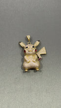 Cargar imagen en el visor de la galería, Dije Pikachu Oro 10k
