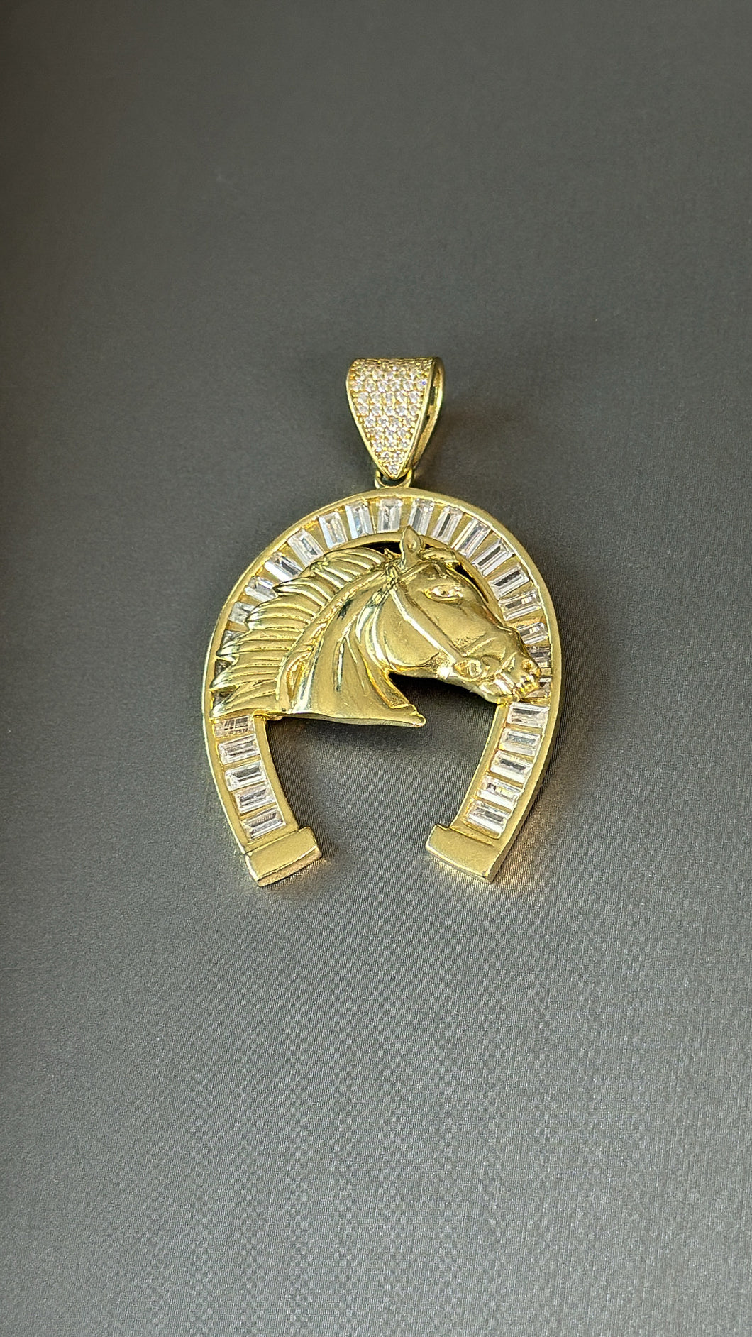 Dije Herradura Oro 10k