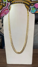 Cargar imagen en el visor de la galería, Cadena Martillada 8mm Oro 10k Sólida
