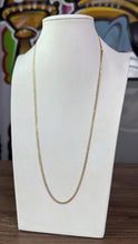 Cargar imagen en el visor de la galería, Cadena Martillada 3mm Oro 10k
