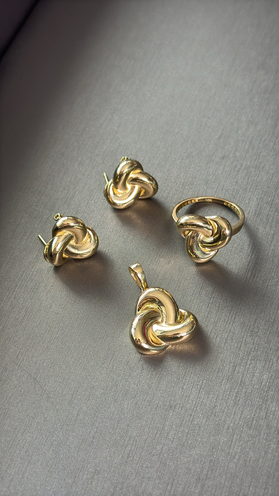 Juego Aretes, Anillo y Dije De Mujer Oro 10k