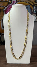 Cargar imagen en el visor de la galería, Cadena Martillada 9mm Oro 10k
